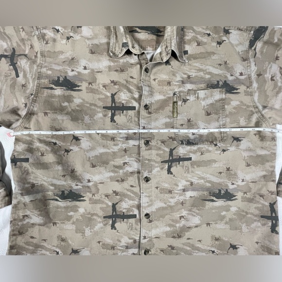 Columbia Men’s XL River Lodge Camo Shirt Hunting Fishing Outdoor Button Up - Picture 6 of 15